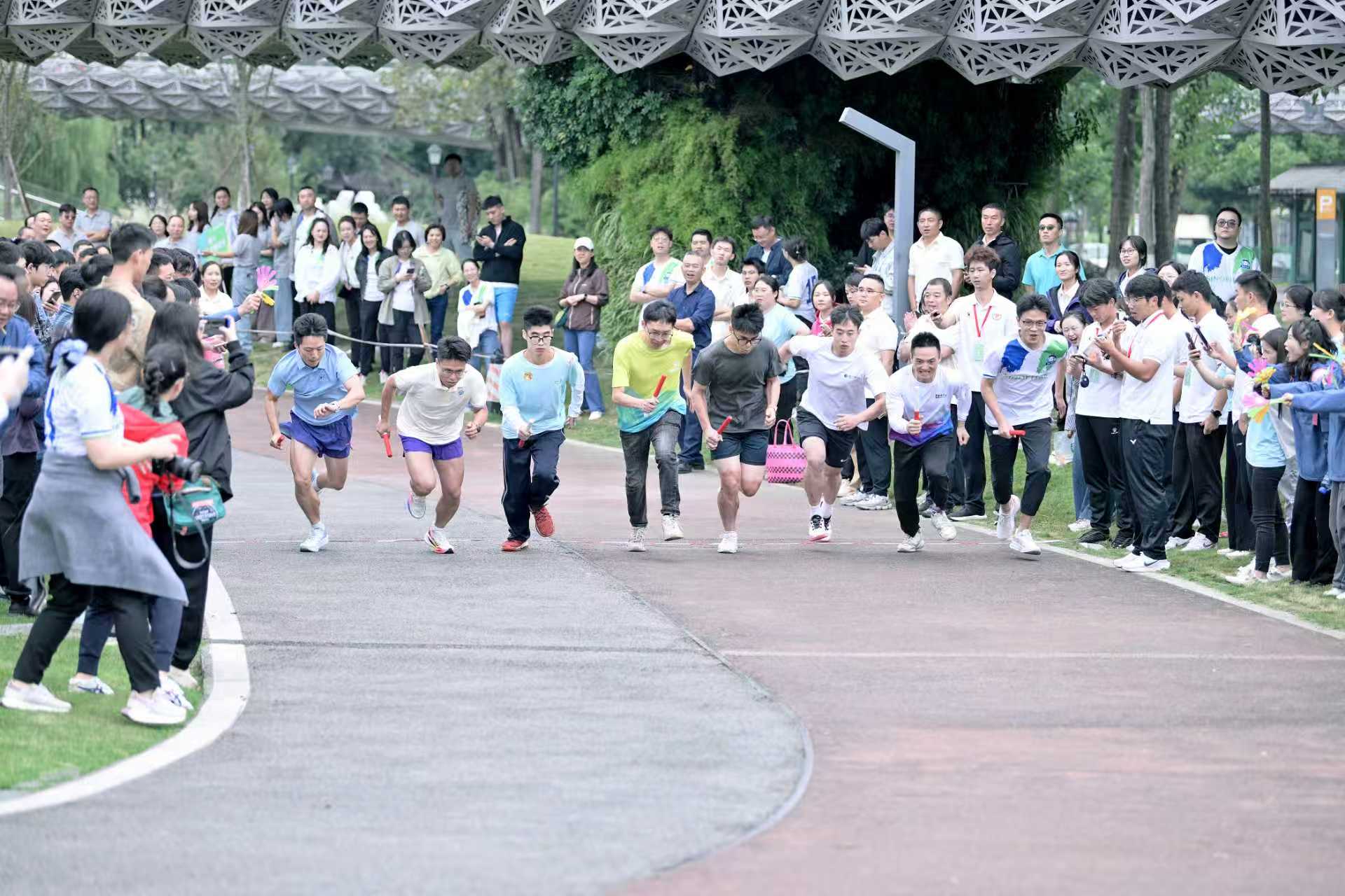 b80b53f4f24019e35c2a123a28289f03.jpg b80b53f4f24019e35c2a123a28289f03.jpg